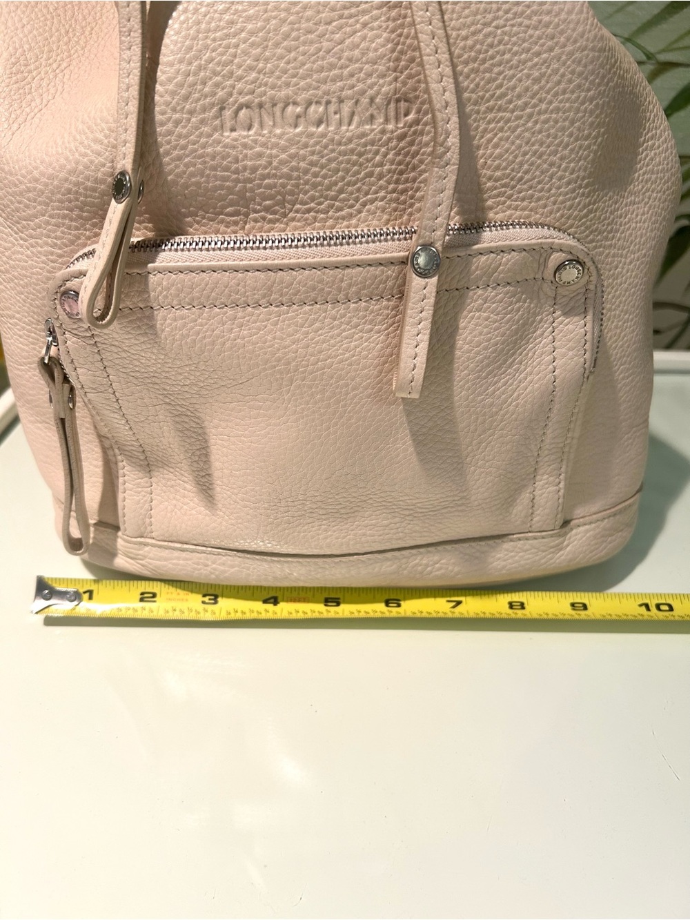 Longchamp Le Foulonne Pebbled Leather Drawstring Bucket Bag-Cream  1738-789-037 - Picture 8 of 17